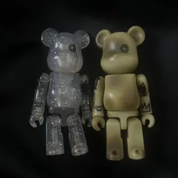 베어브릭 2체 세트 UNKLE X Futura 100%