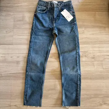 ZARA 하이라이즈 앵클 길이 데님 34