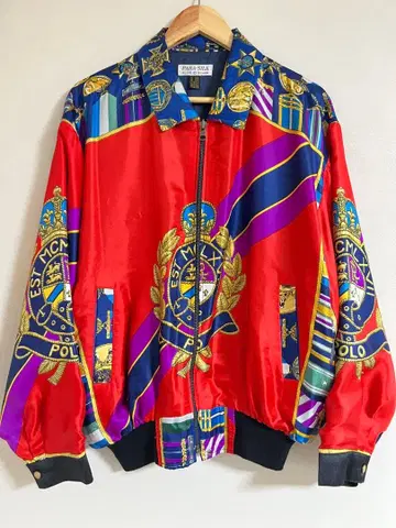 남성용 실크 자켓 한정판