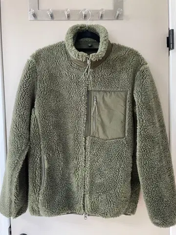 유니클로 방풍 보아 자켓