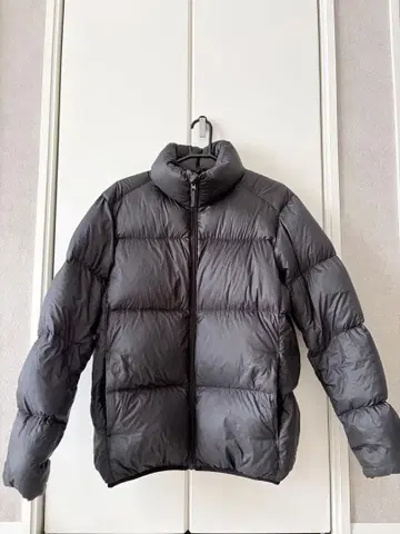 울트라 라이트 다운 다운 자켓 다운 유니클로 UNIQLO