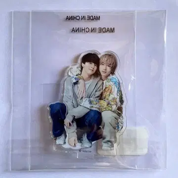 드라마 25시, 아카사카에서 아크릴 스탠드 (페어)