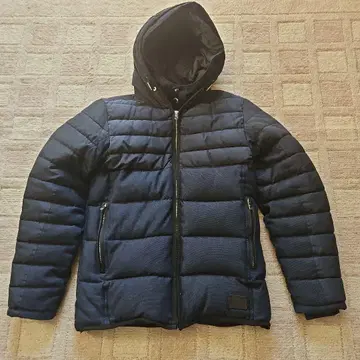 네이비 후드 부착 패딩 자켓