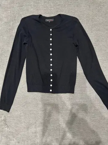 agnes.b 로고 버튼 프레션 가디건 코튼 블랙