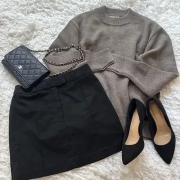 [ 2세트 ] H&M 브라운 스웨터와 블랙 스커트 세트