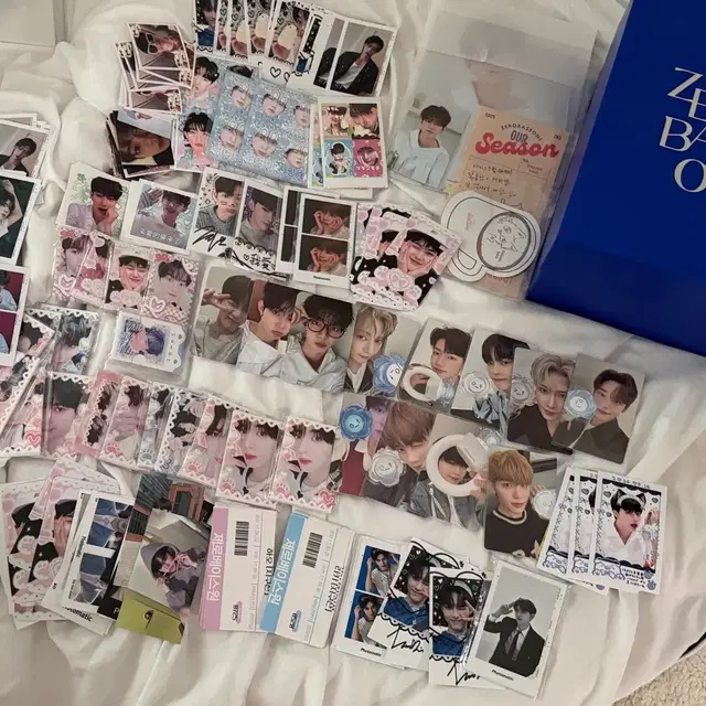 제로베이스원 로즈봉+공굿포카 시그 등+비공굿 프리쿠라 일괄