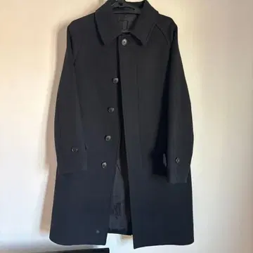 유니클로 블랙 스텐카라 코트