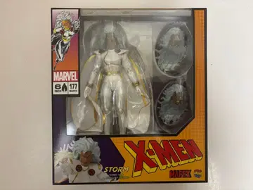 메디콤토이 MAFEX 스톰