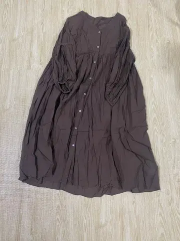 다크 브라운 V넥 셔츠 원피스