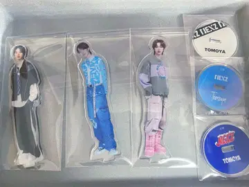 NEXZ 토모야 아크릴 스탠드 3개 세트 2