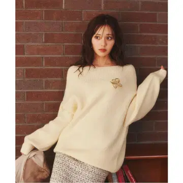 프로포션 바디 드레싱 브로치 포함 라메 골지 니트