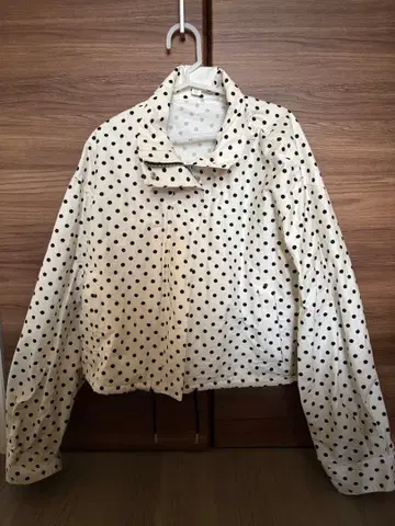 도트 무늬 캐주얼 자켓