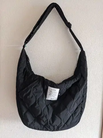 AVIREX 퀼팅 숄더백