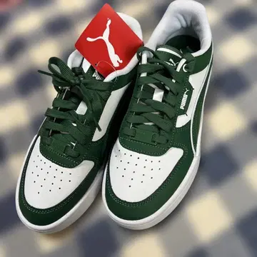 Puma 그린 화이트 로우컷 스니커즈