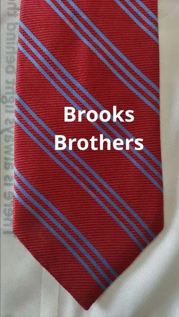 Brooks Brothers 레지멘탈 넥타이