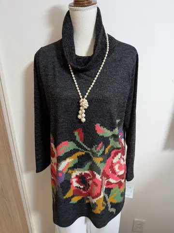 미사용 새상품 레오나르풍 다크 그레이 꽃무늬 튜닉 큰 사이즈