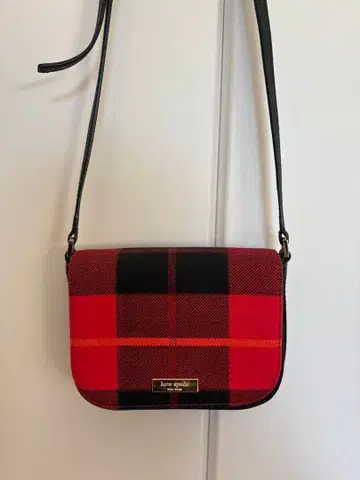 케이트 스페이드 빨검 체크 숄더백
