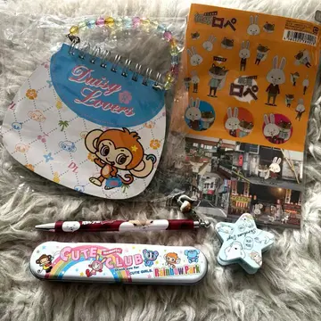 당시품 데이지 라버즈, 레인보우 파크, 종이토끼 로페 굿즈 세트