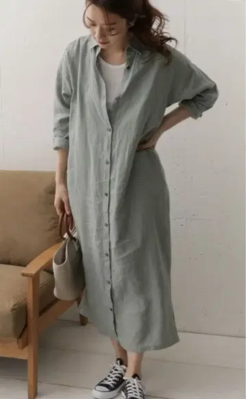 URBAN RESEARCH DOORS 린넨 백 턱 셔츠 원피스