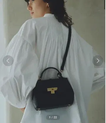 미라 오웬 키 모티브 미니 숄더백