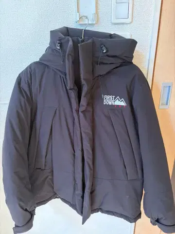 FIRST DOWN 블랙 다운 자켓 M