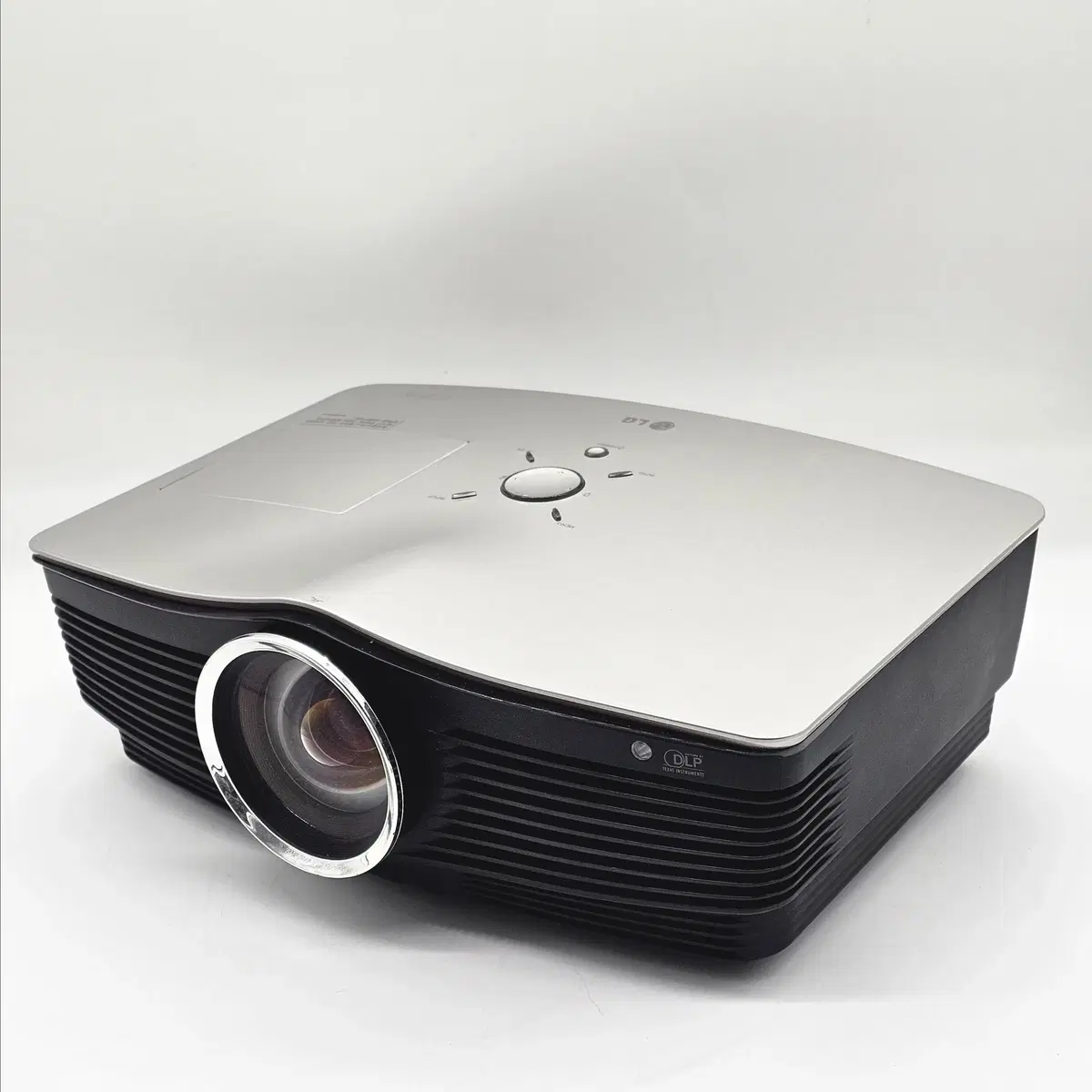 LG GX513 2700 ANSI Lumens XGA Used Projector