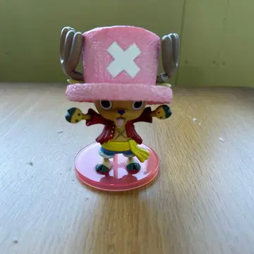 토니토니 초파 피규어