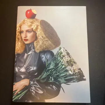 요시다 유니 작품집 YUNI YOSHIDA WORKS 2007-2019