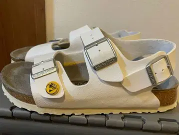 BIRKENSTOCK 샌들 화이트 23