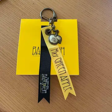 미세스 그린애플 바벨탑 가챠 키링