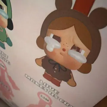 LOVE 눈물을 흘리는 캐릭터 피규어