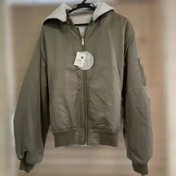 보아 안감 부착 올리브 리버서블 자켓