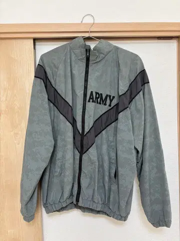 그레이 나일론 자켓 ARMY 로고