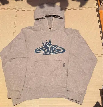 그레이 후드 부착 후드 맨투맨