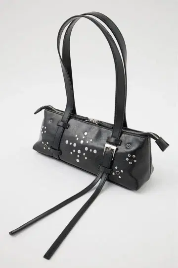 MOUSSY 스터디드 숄더 백