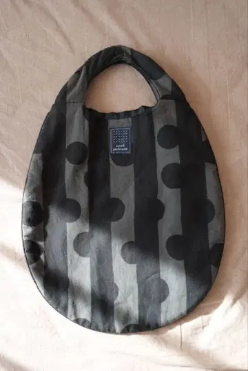 미나 페르호넨 에그 백