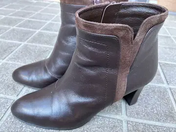 DIANA 브라운 가죽 부티