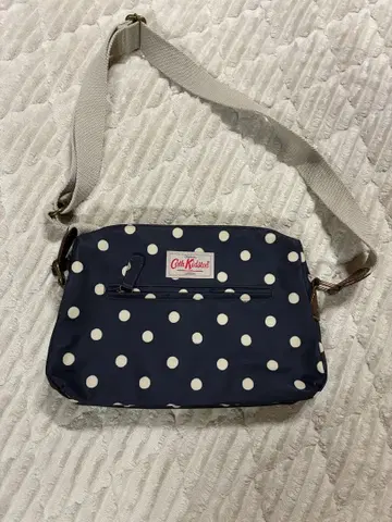 캐스 키드슨 도트 무늬 숄더백