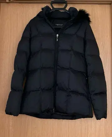 인디비 INDIVI 퍼 포함 블랙 다운 자켓 38