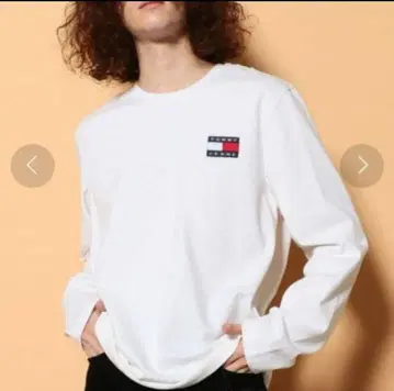 Tommy jeans 배지 롱 슬리브 T셔츠