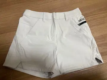 데상트 골프 숏팬츠