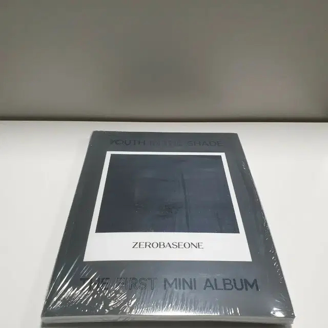 제로베이스원 Youth In The Shade 앨범
