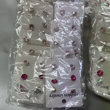 핑크 크리스탈풍 귀걸이 복수 세트 모음 판매