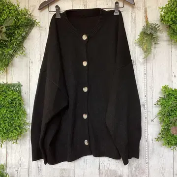 평평하게 놓았을 때 가슴 너비 76