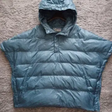 로그하우스 다운 판초(M) 아이스 블루 계열