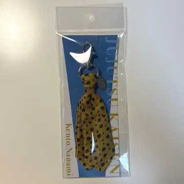 나나미 켄토의 넥타이풍 메탈 부착 참 주술회전 플라자 PLAZA