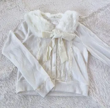 리즈리사 본 퍼 옷깃 화이트 가디건 히메갸루