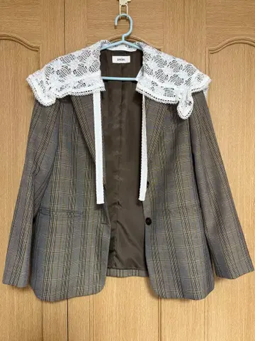 [ 컨디션 최상 ] snidel 레이스 스칼라 테일러드 자켓 CHECK