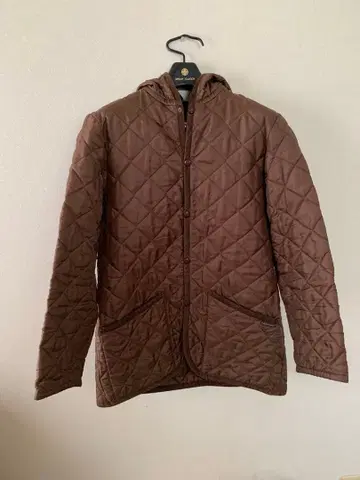 라벤햄 짙은 브라운 퀼팅 자켓 후드 부착