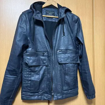 후드 부착 자켓